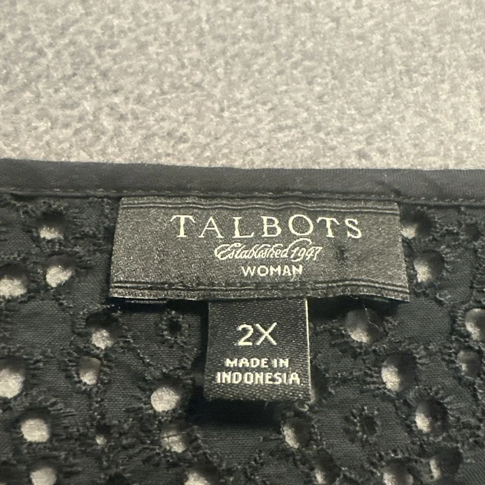 Talbots Woman Lace Eyelet Top Plus Size 2X Black Sheer Classic Preppy Chic - Picture 2 of 7